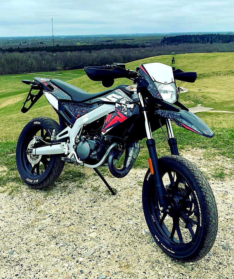 Factory Series graphics kit for Aprilia RX and SX 50 • TMX Graphics