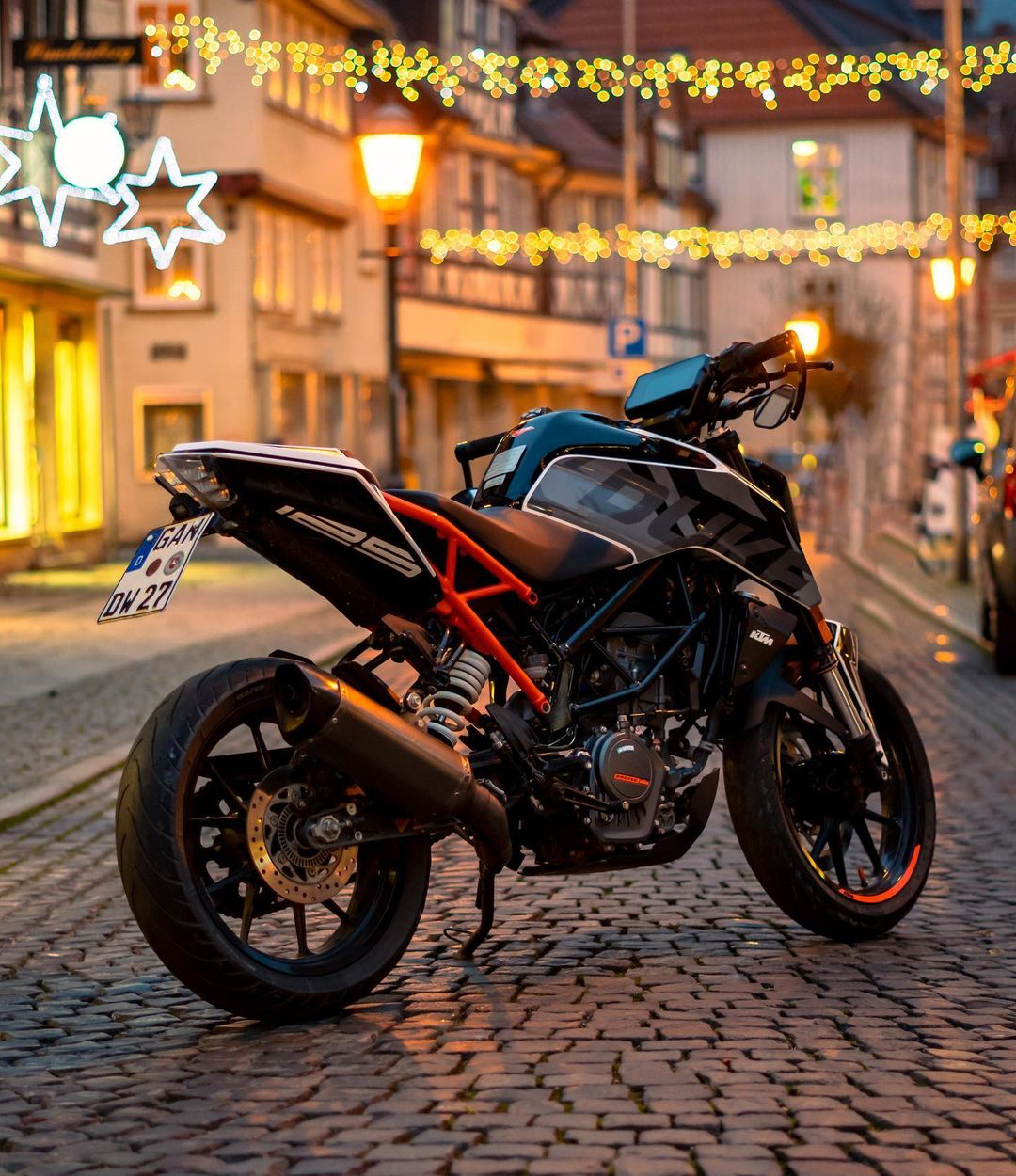 Sting Series graphics kit for KTM Duke 125 to 390 • TMX Graphics